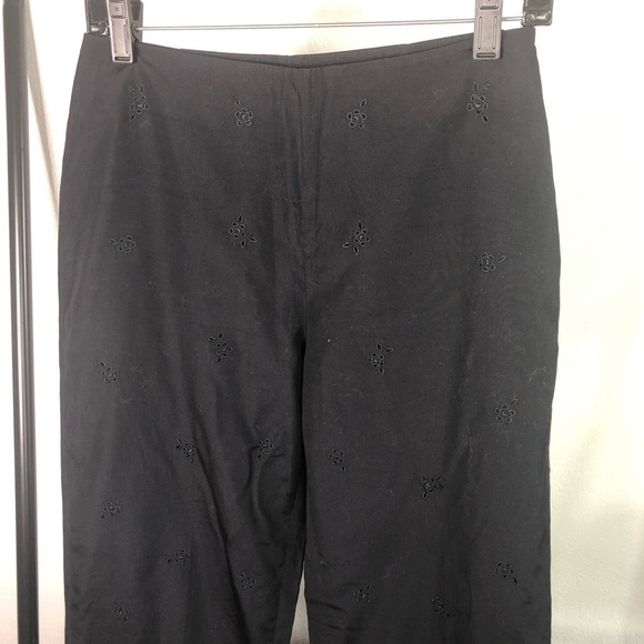 Vintage 90’s Brooks Brother’s Black Tapered Lasercut Cropped Pants - Picture 3 of 5